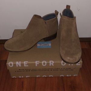Toffee Suede Toms ankle booties